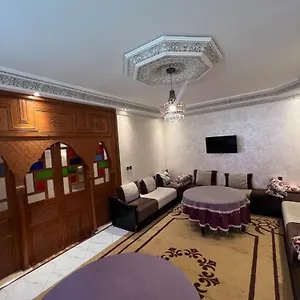 Spacieux Avec Cour Fleurie Et Hammam A Targa Marrakech Marrakesh